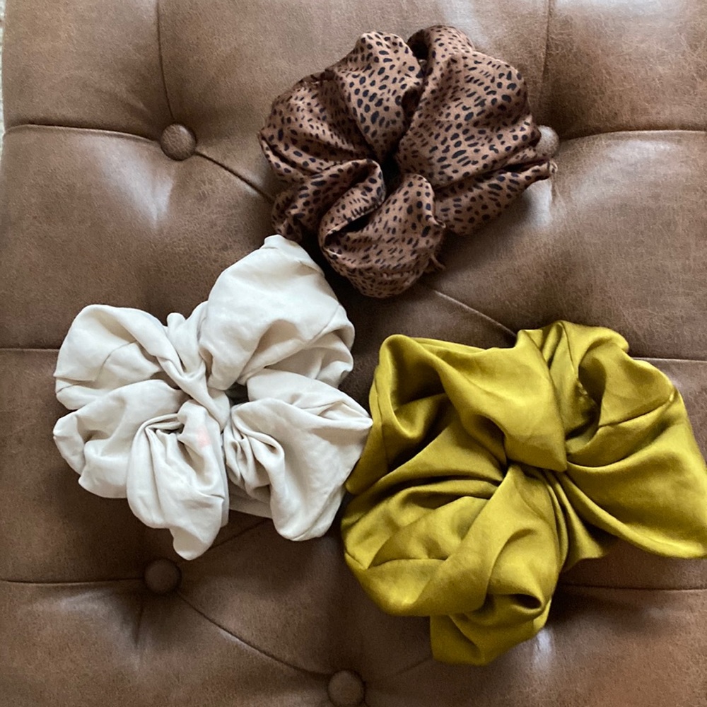 Free People 3-pack Super Scrunchie